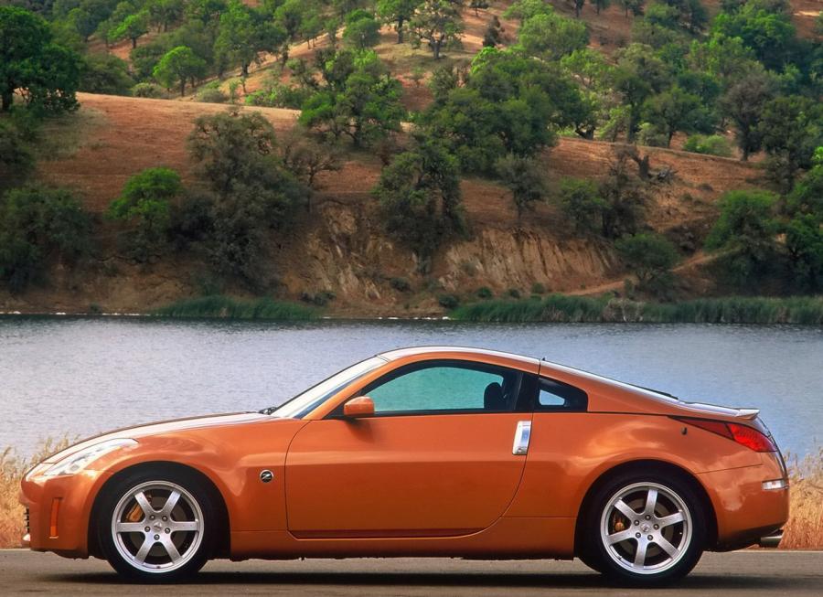  Nissan 350Z 2002 года  (фото 18 из 19)